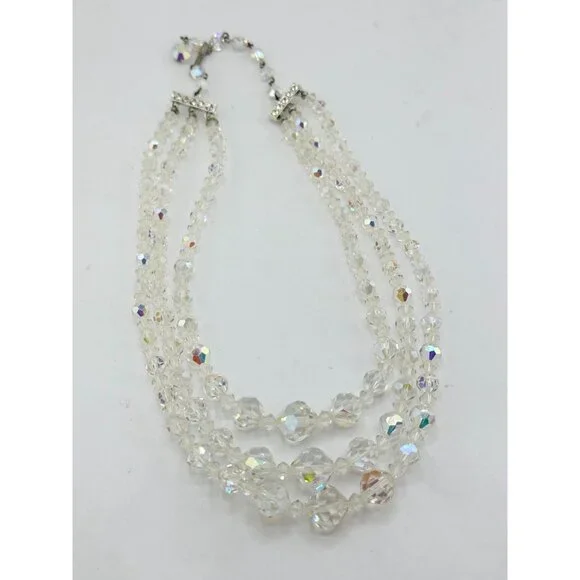 Vintage faceted crystal three strand necklace - Picture 3 of 5